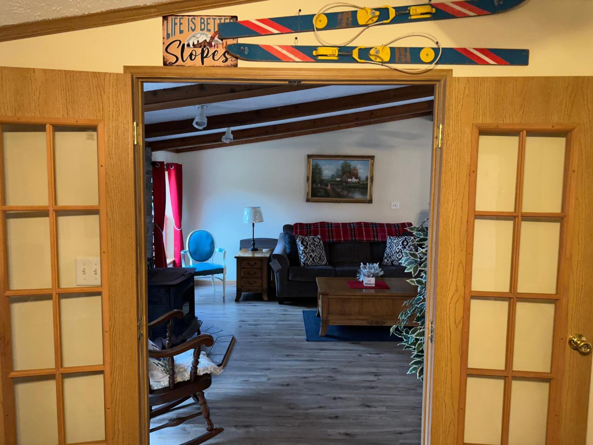 Spacious Cozy Getaway ! King Bed, Game Room, Out Door Patio Cairo Bagian luar foto